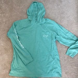 Vineyard Vines hooded long sleeve tee